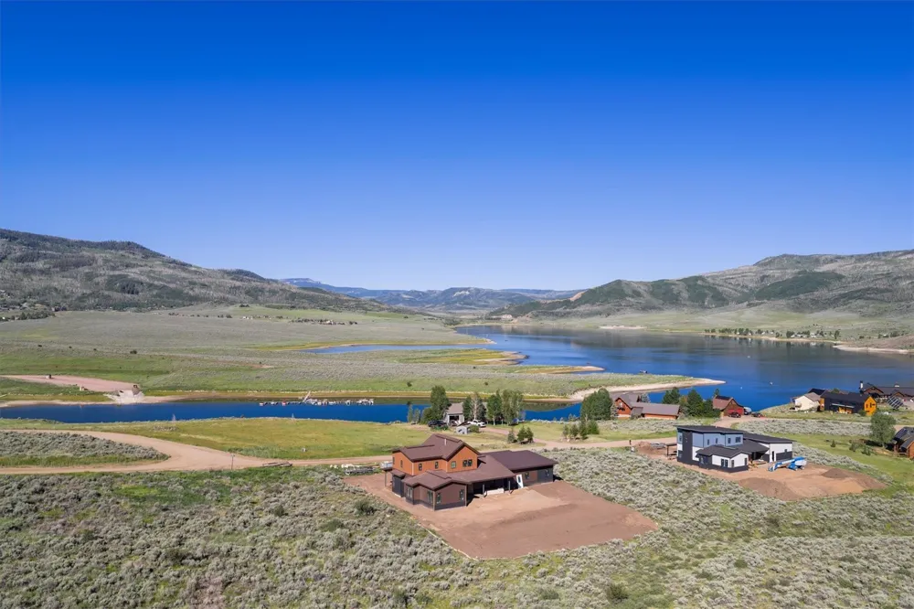 24650 Arapahoe Road Oak Creek, CO 80467
