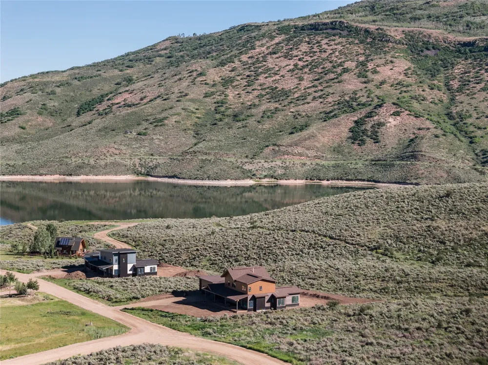 24650 Arapahoe Road Oak Creek, CO 80467