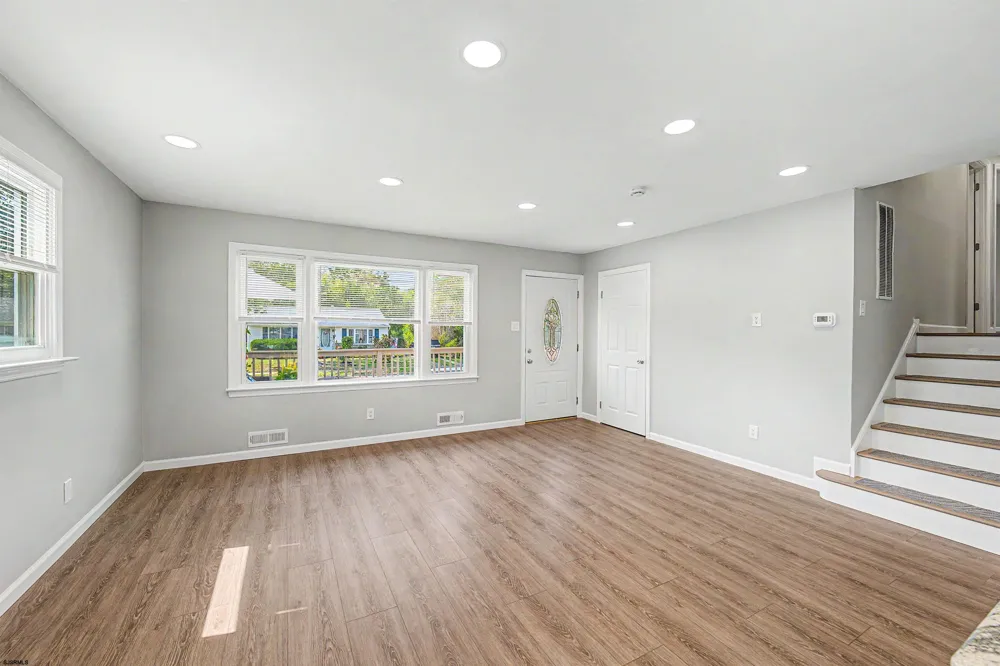 141 Bala Dr Somers Point, NJ 08244