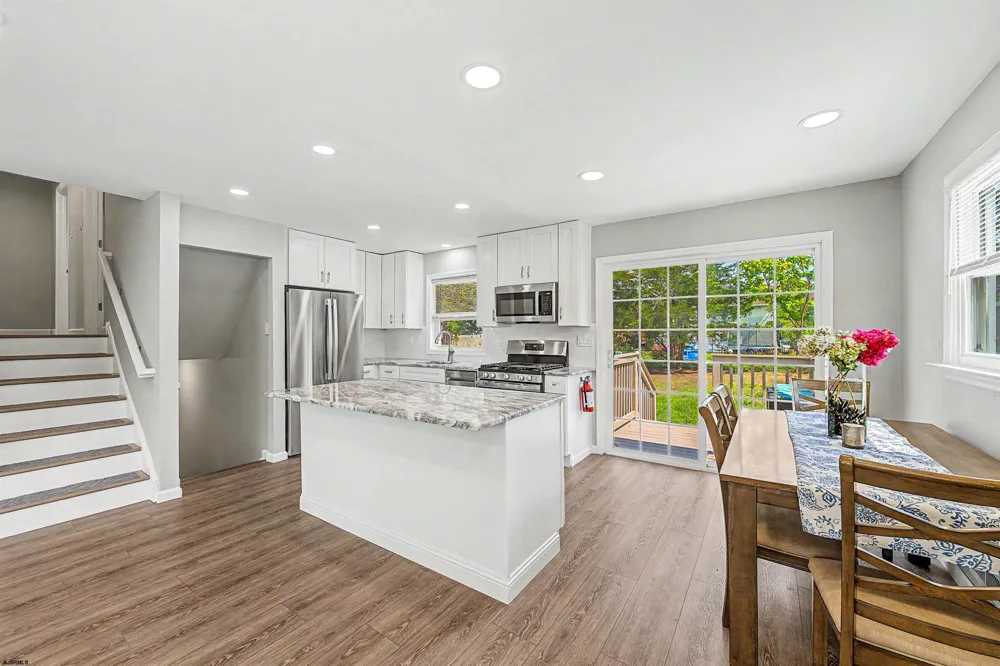 141 Bala Dr Somers Point, NJ 08244