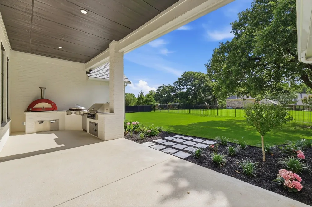 4500 Saddlewood Drive Flower Mound, TX 75028