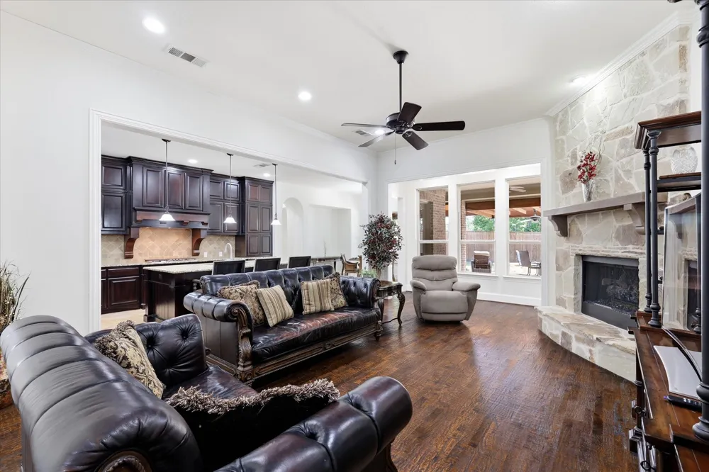 730 Dentwood Trail Prosper, TX 75078