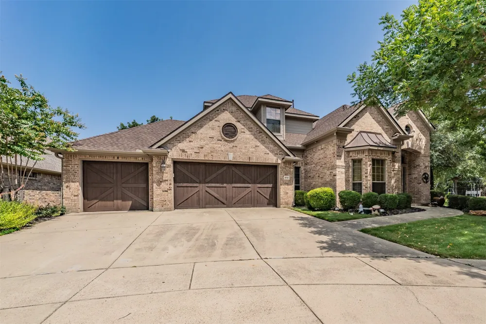 8541 Thorne Drive Lantana, TX 76226
