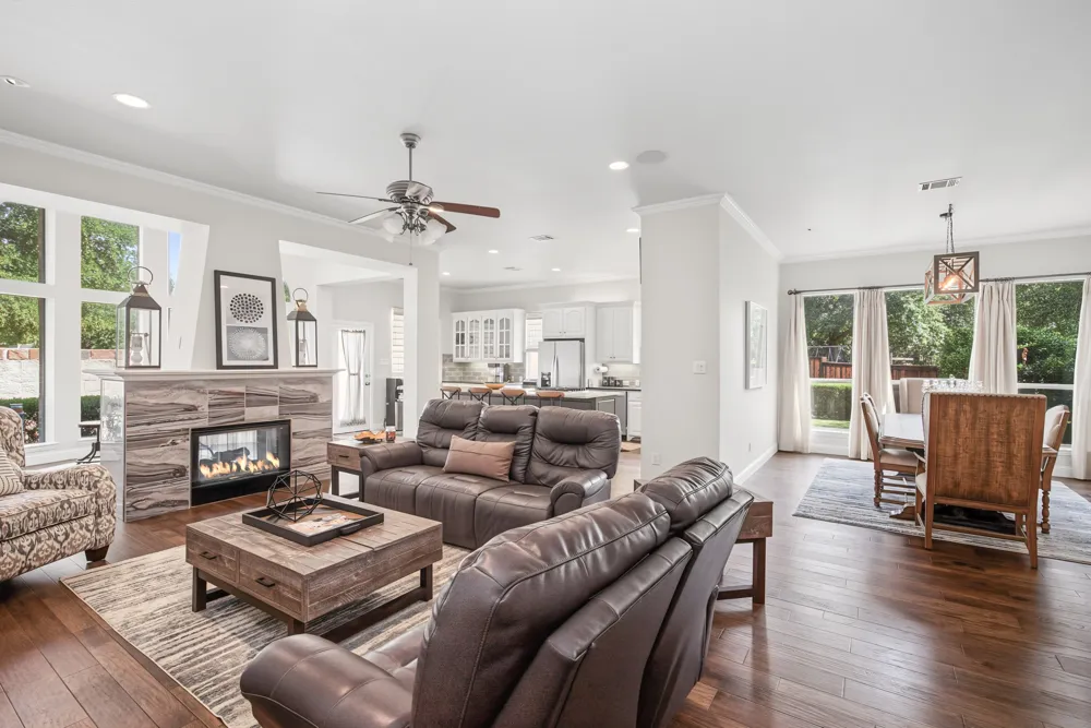 8541 Thorne Drive Lantana, TX 76226