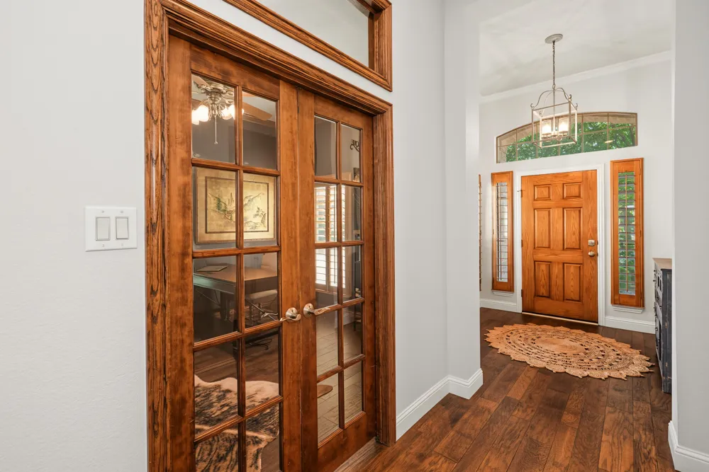 8541 Thorne Drive Lantana, TX 76226