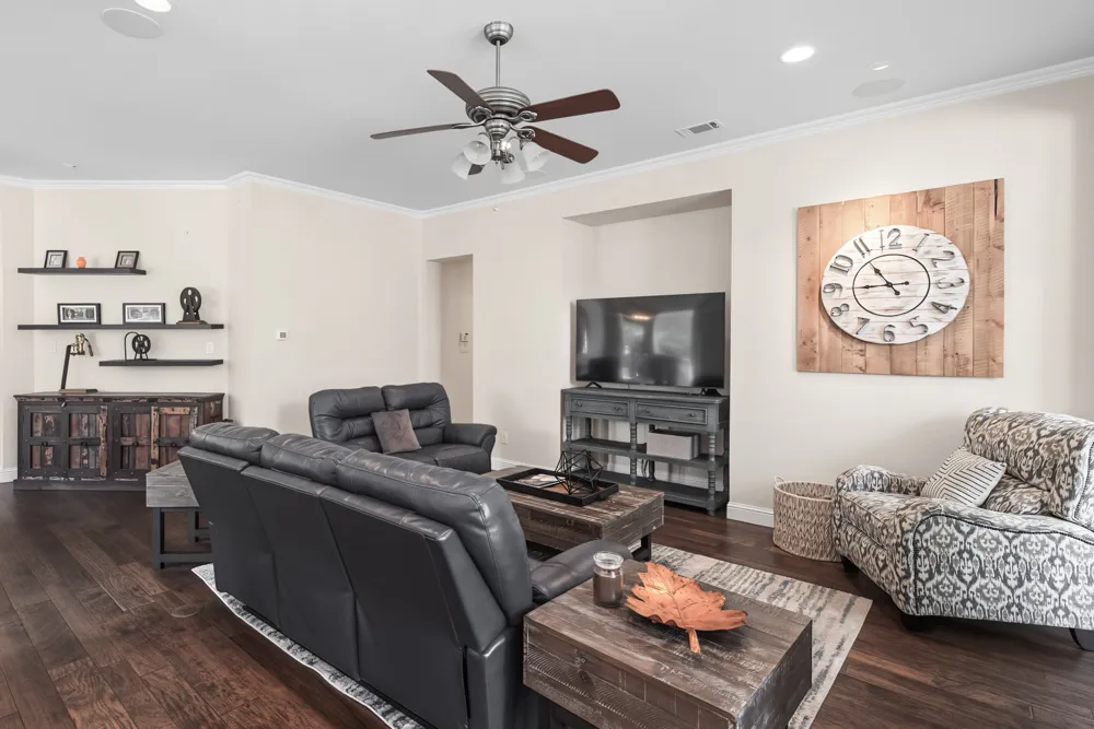 8541 Thorne Drive Lantana, TX 76226