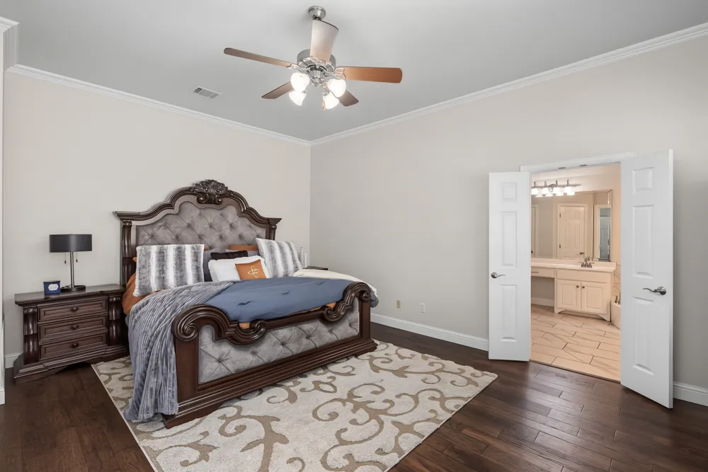 8541 Thorne Drive Lantana, TX 76226