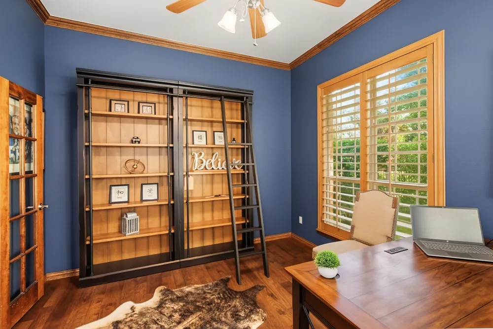 8541 Thorne Drive Lantana, TX 76226