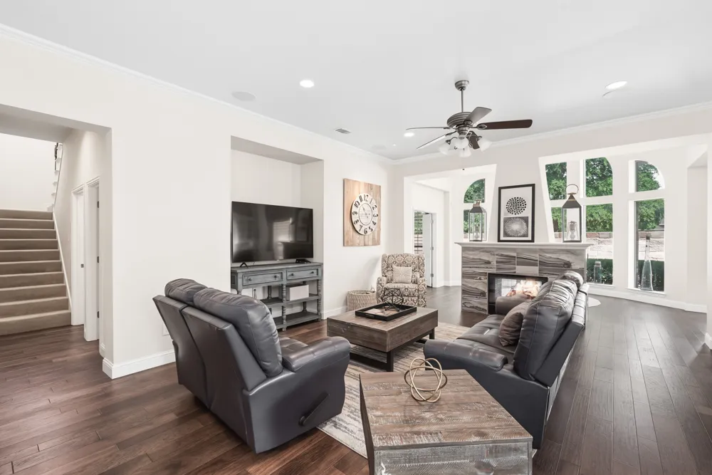 8541 Thorne Drive Lantana, TX 76226