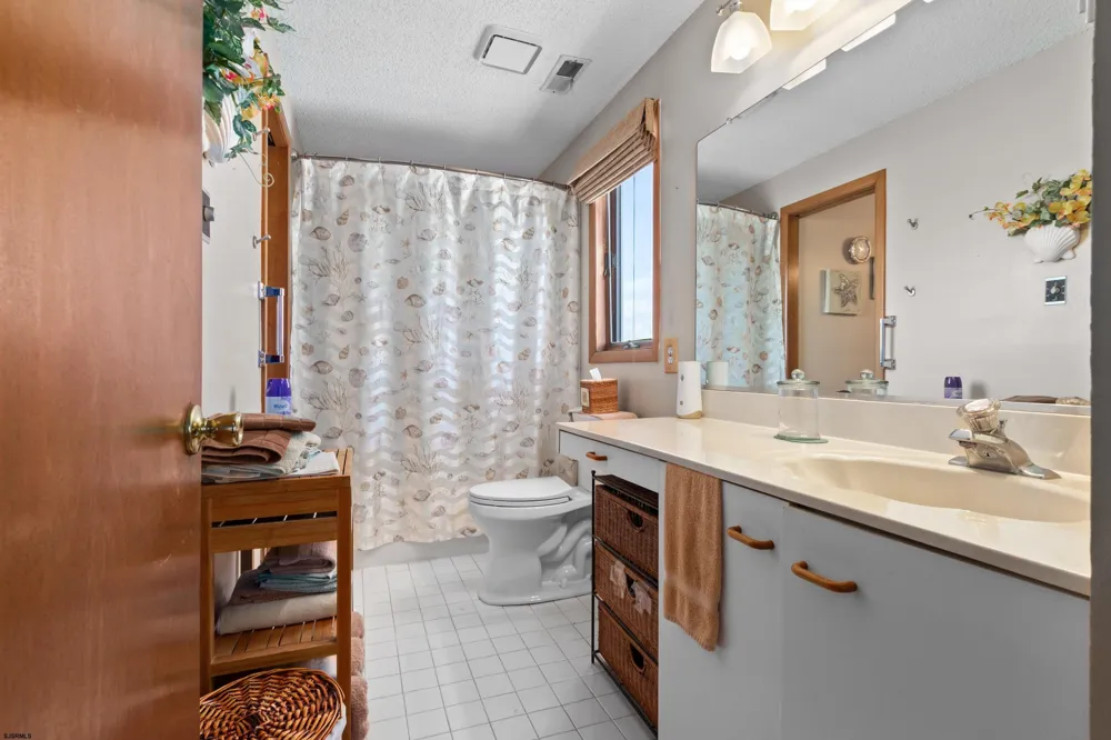 3007 Bayshore Ave Brigantine, NJ 08203