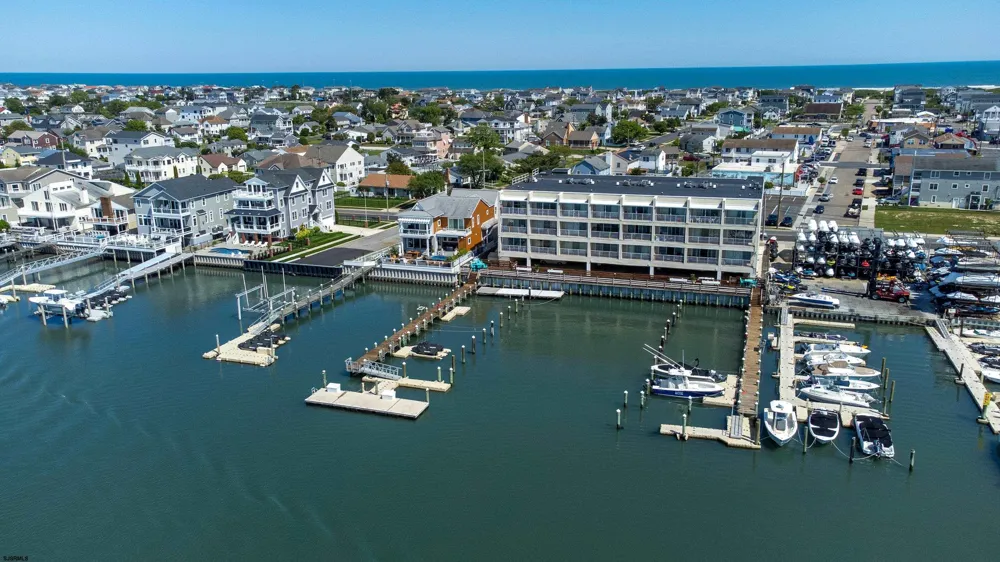 3007 Bayshore Ave Brigantine, NJ 08203