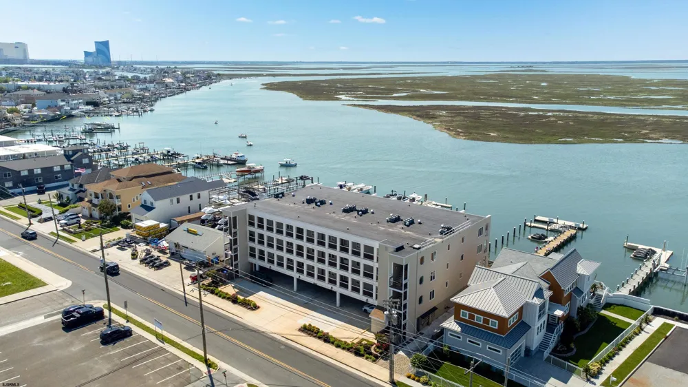 3007 Bayshore Ave Brigantine, NJ 08203