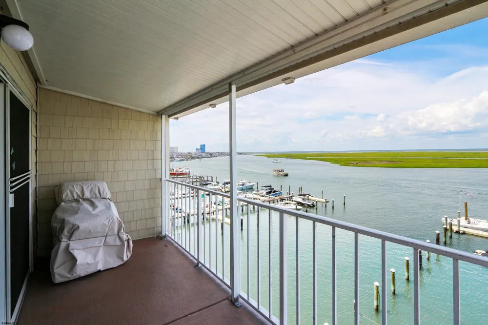 3007 Bayshore Ave Brigantine, NJ 08203