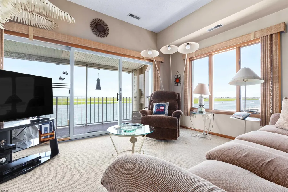 3007 Bayshore Ave Brigantine, NJ 08203