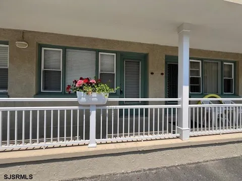 1600 Atlantic Ave