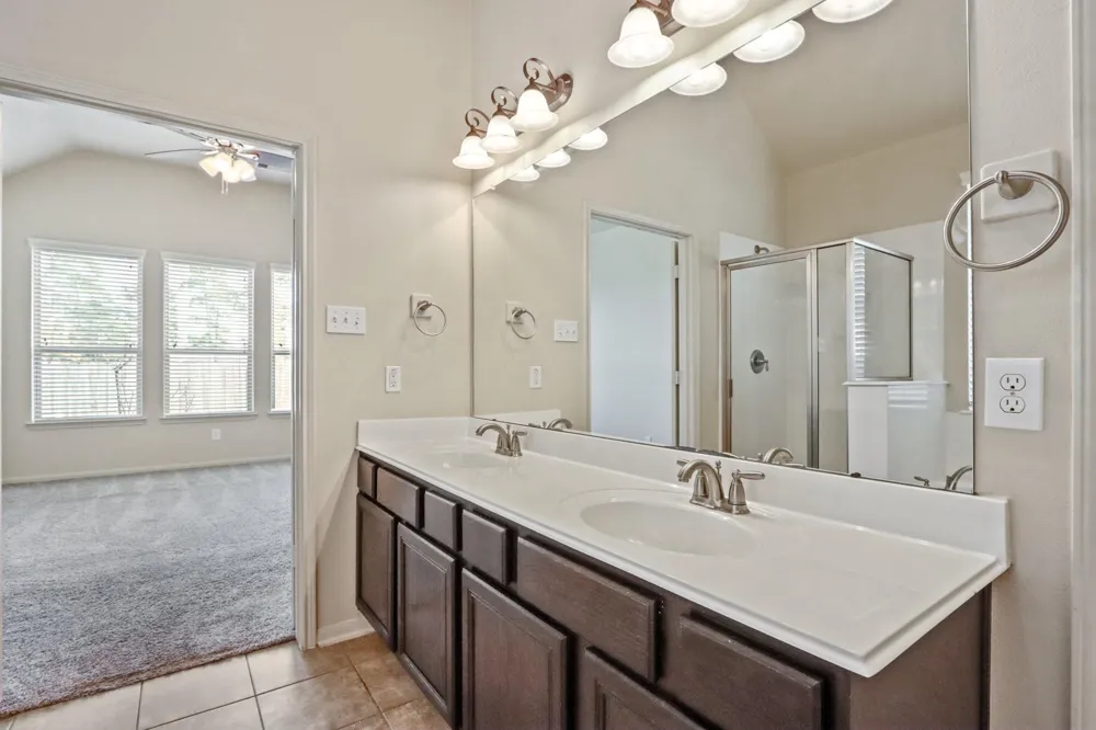 12911 Misty Lantern Lane Houston, TX 77044