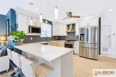 85 Morningside Avenue