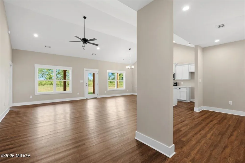 140 Overland Way Gray, GA 31032