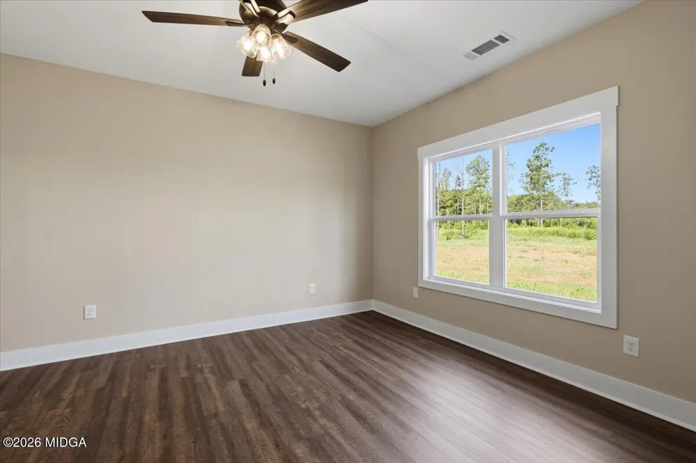 140 Overland Way Gray, GA 31032