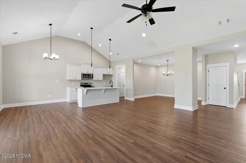 140 Overland Way Gray, GA 31032