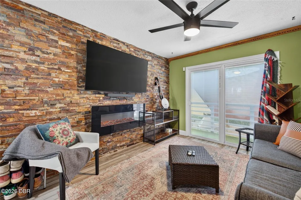 881 Catfish Avenue New Smyrna Beach, FL 32169