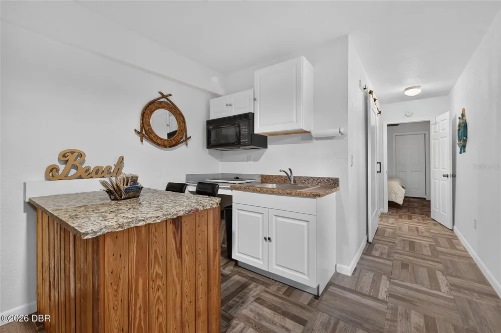 881 Catfish Avenue New Smyrna Beach, FL 32169