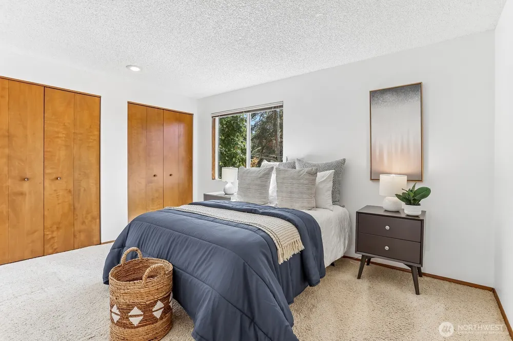 13604 SE 1st Street Bellevue, WA 98005