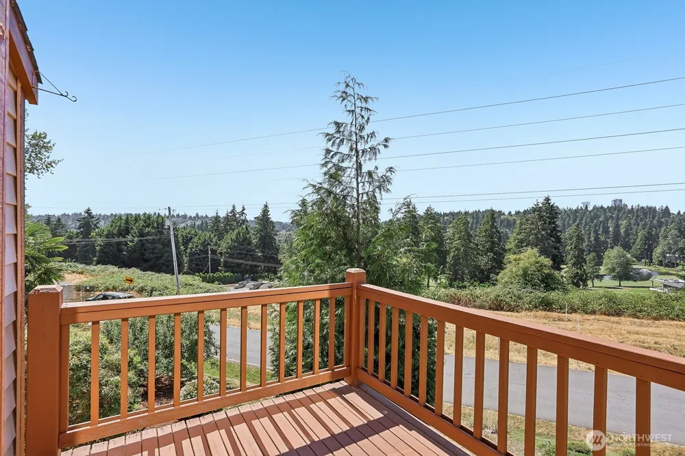 13604 SE 1st Street Bellevue, WA 98005