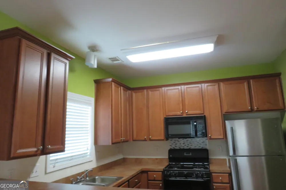 2718 ROCKY CT South Fulton, GA 30349