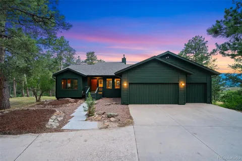 1675 Oakwood Drive