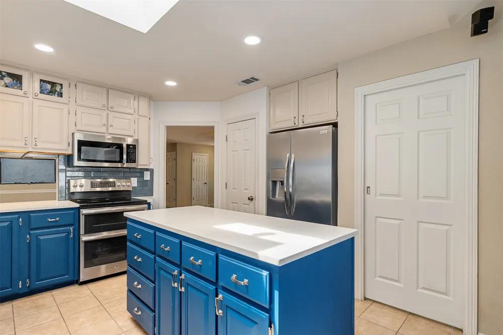 17325 County Road 4067 Kemp, TX 75143