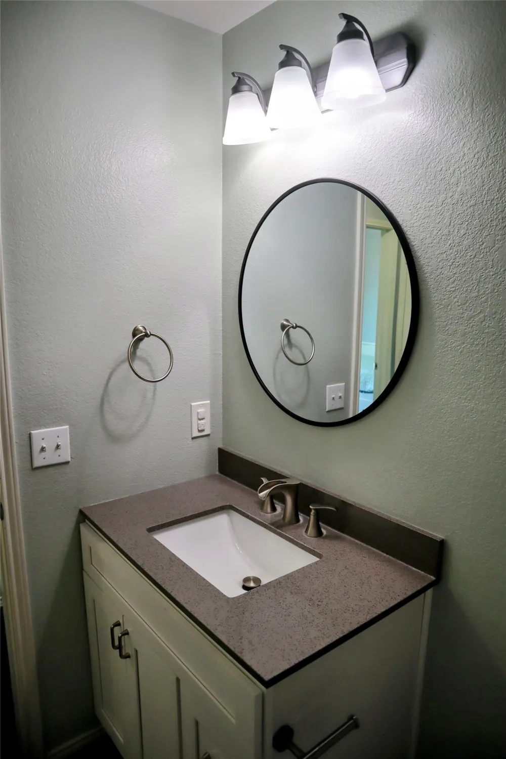 324 Lake Travis Drive Wylie, TX 75098