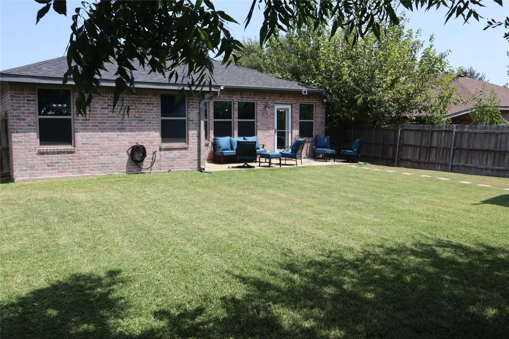 324 Lake Travis Drive Wylie, TX 75098