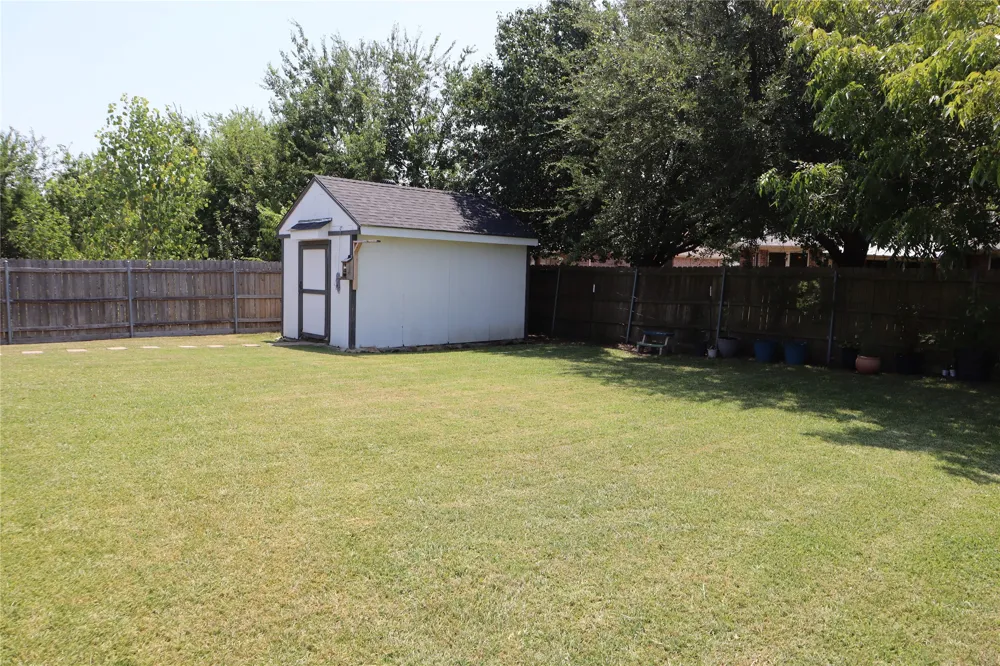 324 Lake Travis Drive Wylie, TX 75098