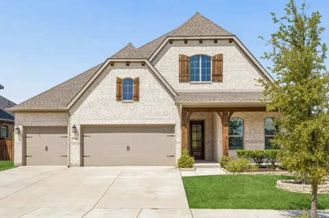1739 Ellington Drive