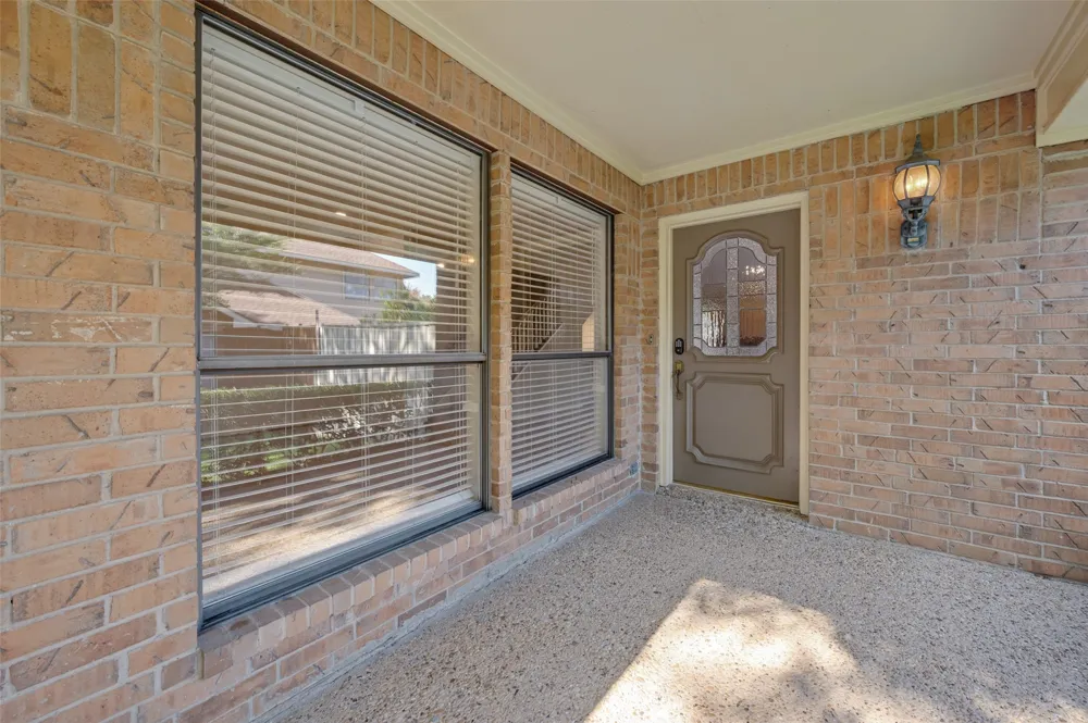 4043 Morman Lane Addison, TX 75001