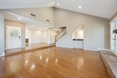 4043 Morman Lane