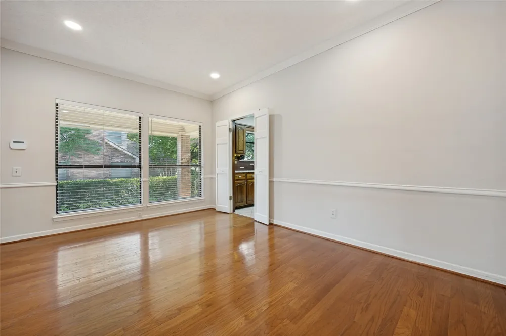 4043 Morman Lane Addison, TX 75001