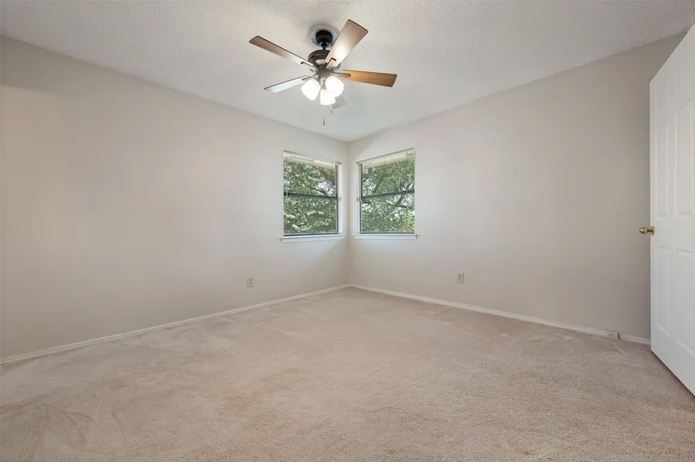 4043 Morman Lane Addison, TX 75001
