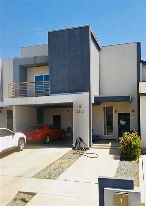 2409 S Dominique Street