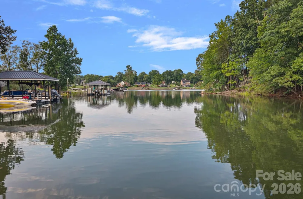 218 Lineberger Drive Mooresville, NC 28117