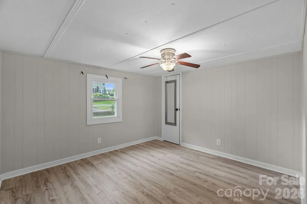 218 Lineberger Drive Mooresville, NC 28117