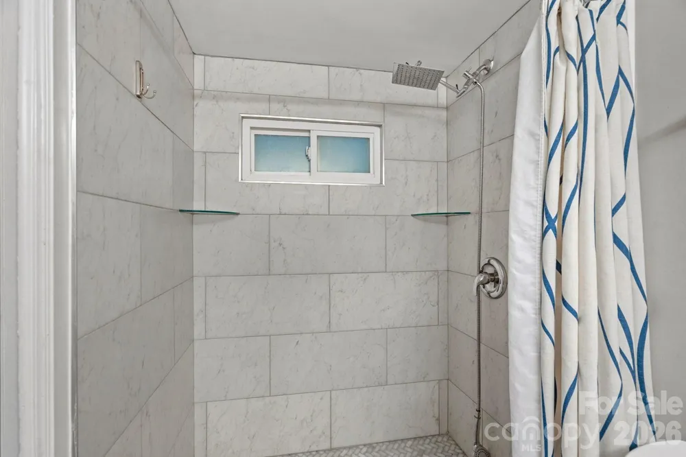 218 Lineberger Drive Mooresville, NC 28117
