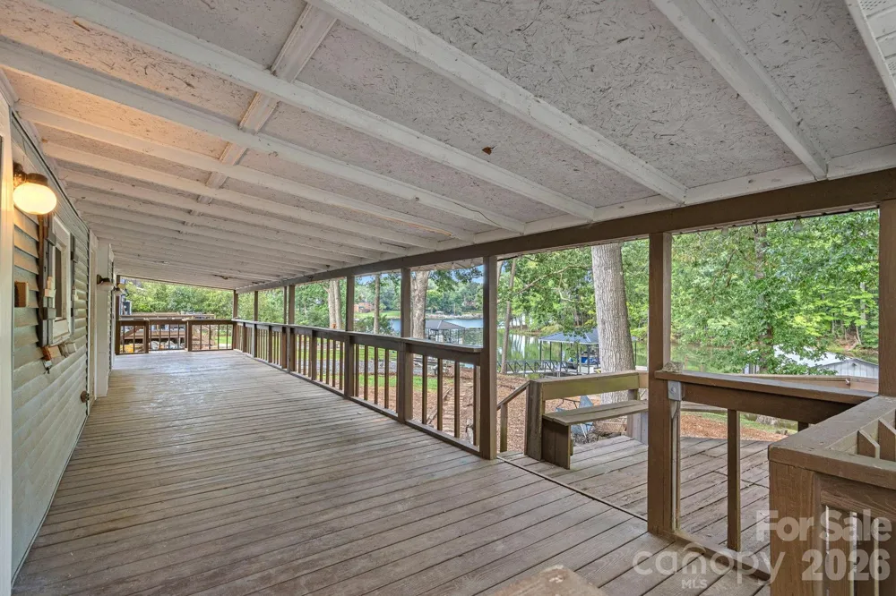 218 Lineberger Drive Mooresville, NC 28117