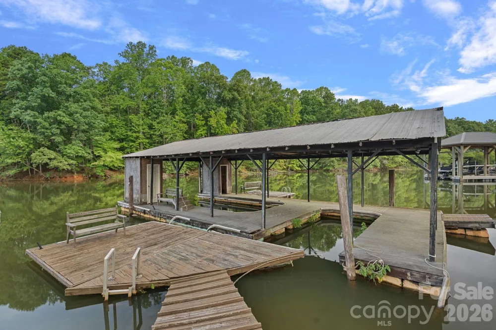 218 Lineberger Drive Mooresville, NC 28117