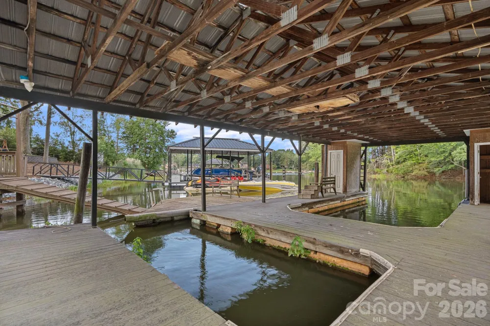218 Lineberger Drive Mooresville, NC 28117