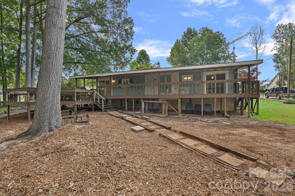 218 Lineberger Drive Mooresville, NC 28117