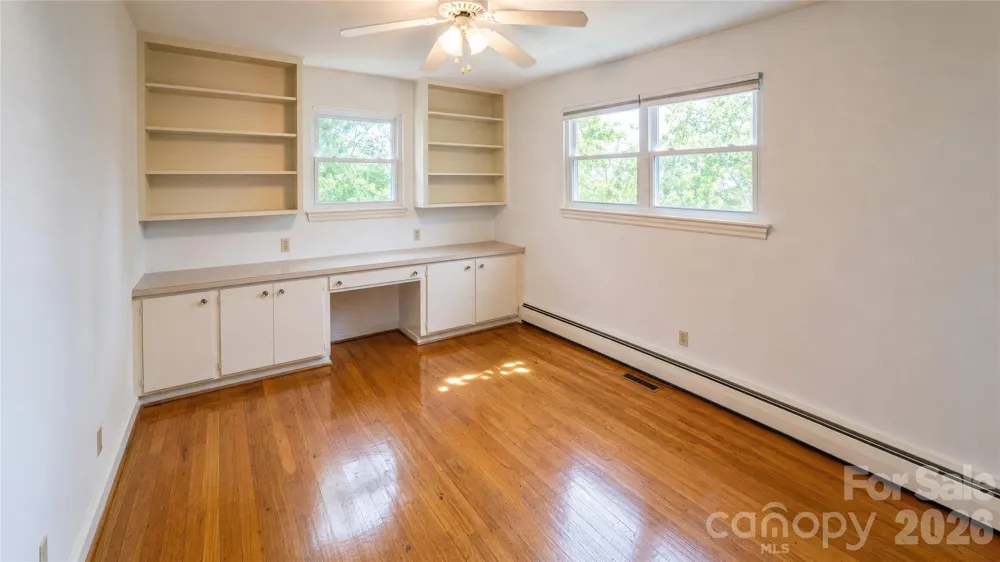201 Woodlawn Drive Morganton, NC 28655