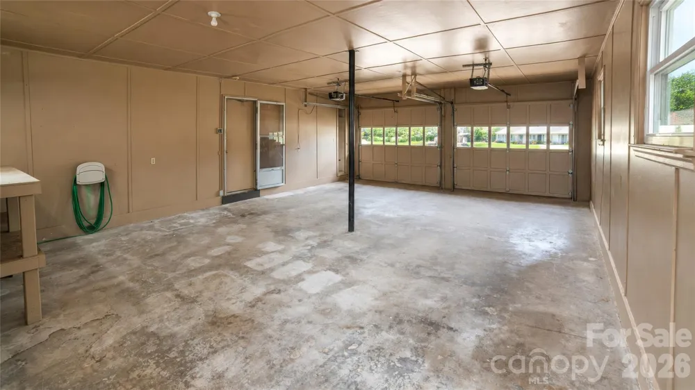 201 Woodlawn Drive Morganton, NC 28655