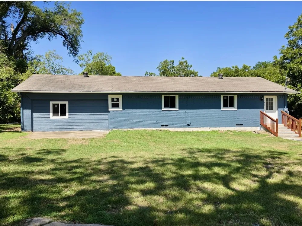 208 Miller Street Mount Vernon, TX 75457